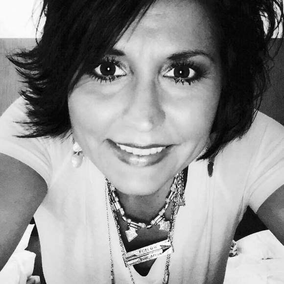 Meet your Posher, Tonya - Picture 1 of 1